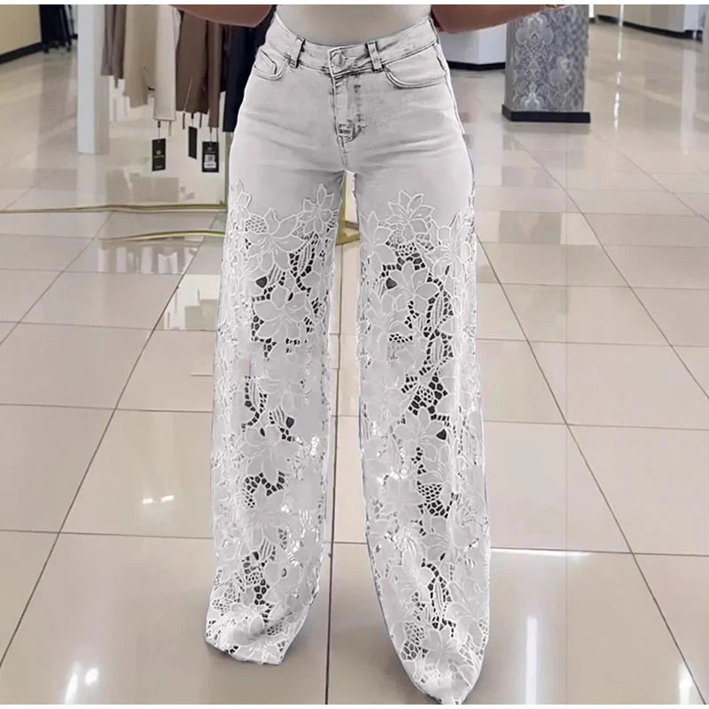 LaceFlow™ Plus Size Summer Jeans