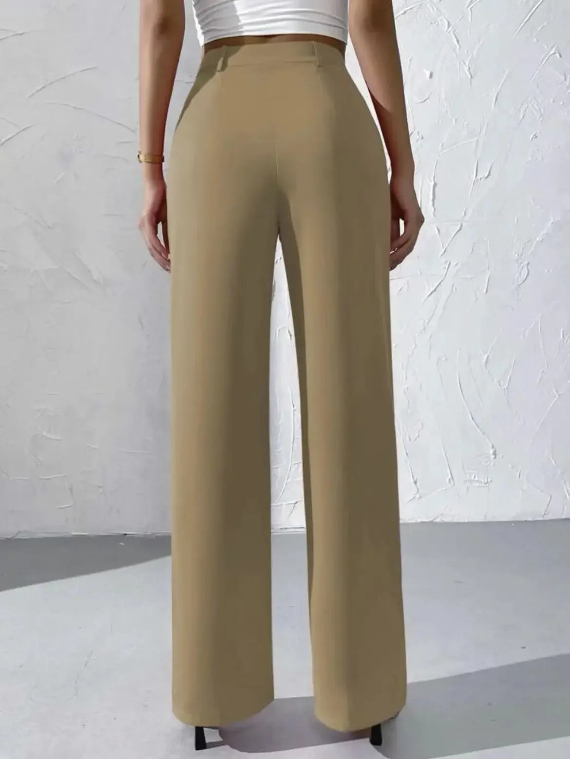 SilhouetteFlow™ Wide-Leg Trousers