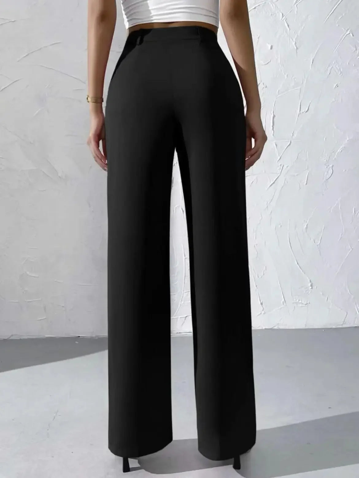 SilhouetteFlow™ Wide-Leg Trousers