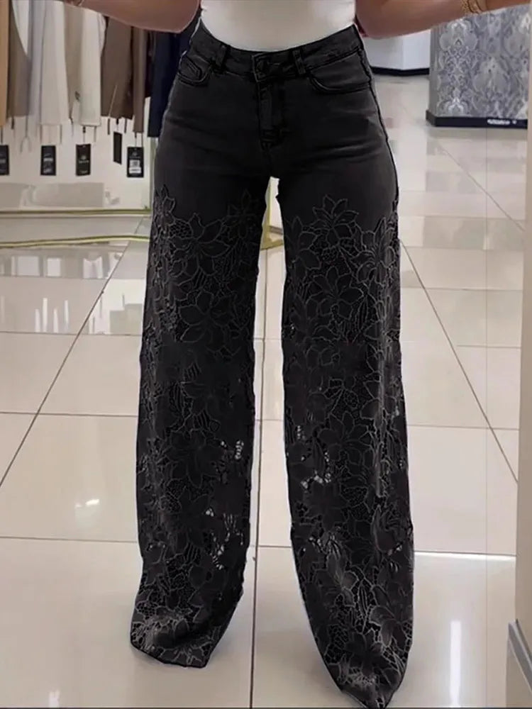 LaceFlow™ Plus Size Summer Jeans