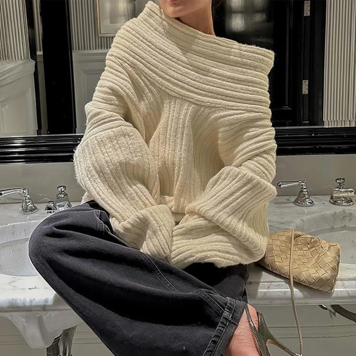 Sleek One-Shoulder Knit™