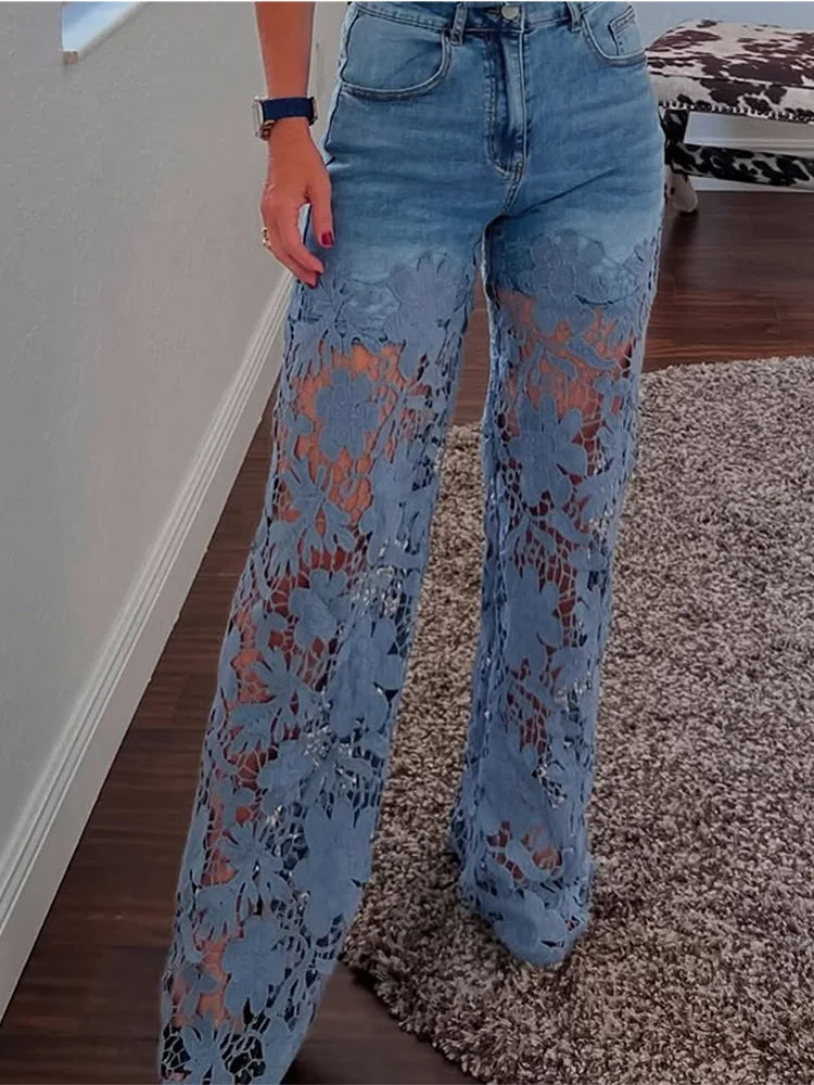 LaceFlow™ Plus Size Summer Jeans