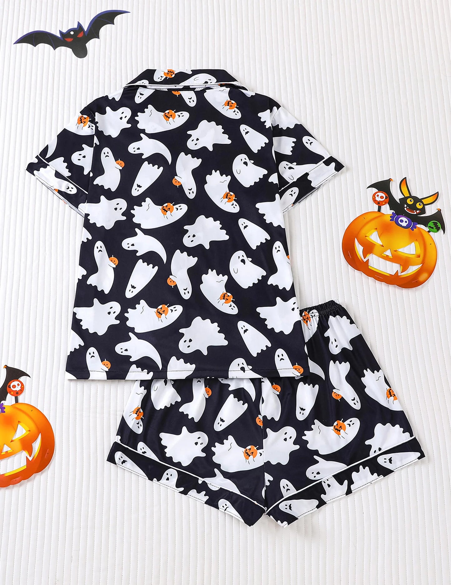 SpookyCozy™ Women’s Halloween Pajama Set (2-Piece)