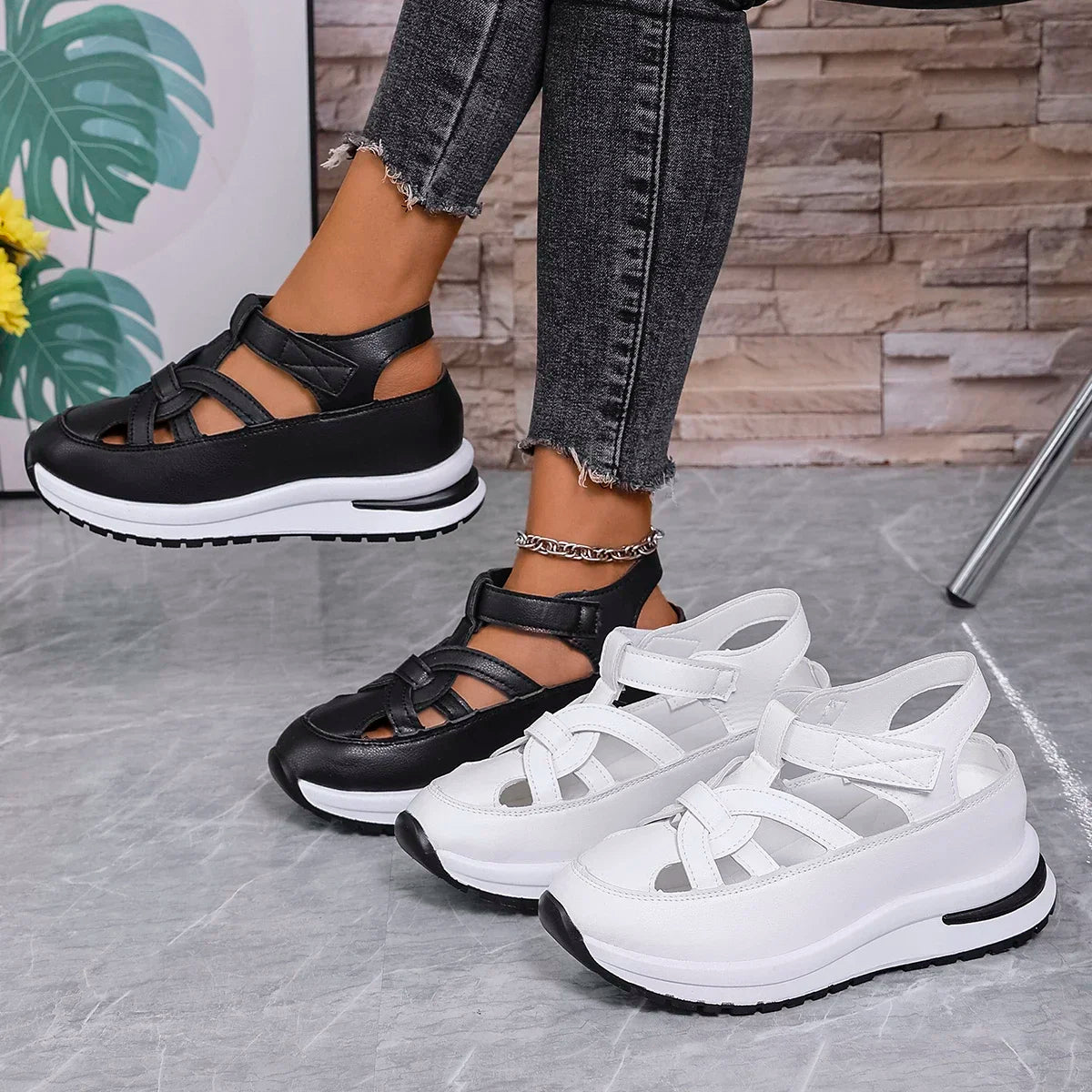 AirStride™ Women’s Sports Sandals