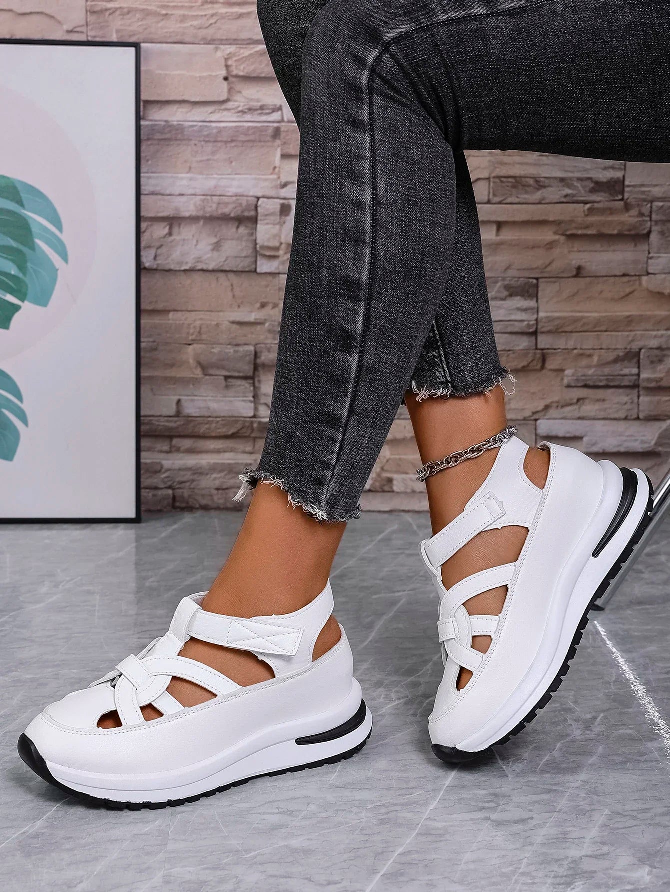 AirStride™ Women’s Sports Sandals